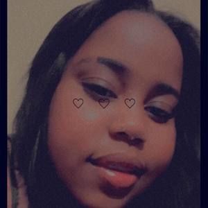 Meet your Posher, Emperatriz